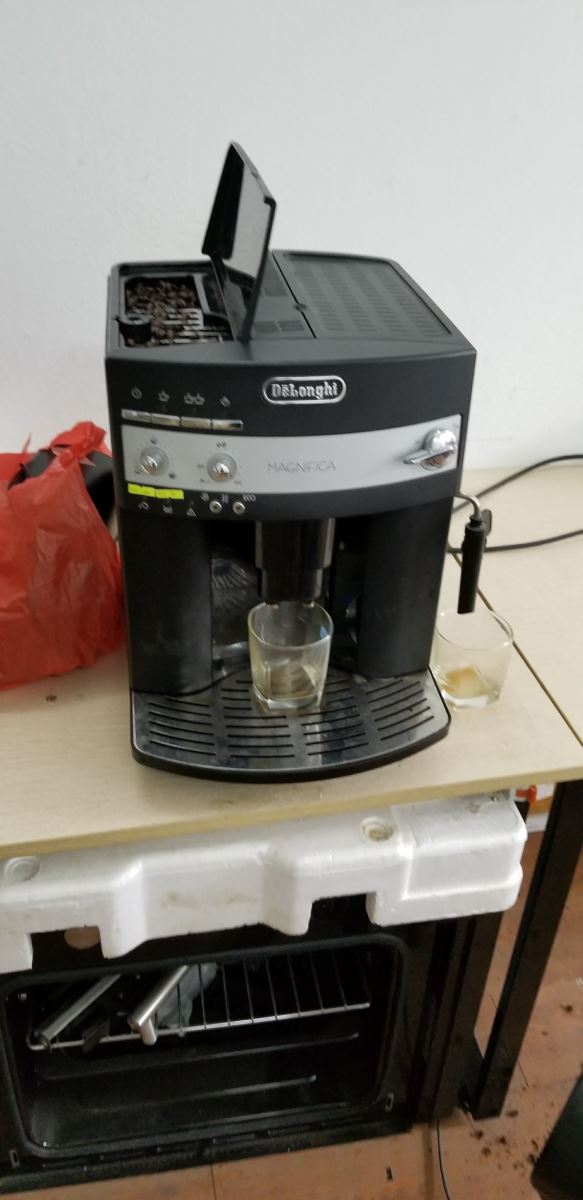 sửa máy pha cafe Delonghi