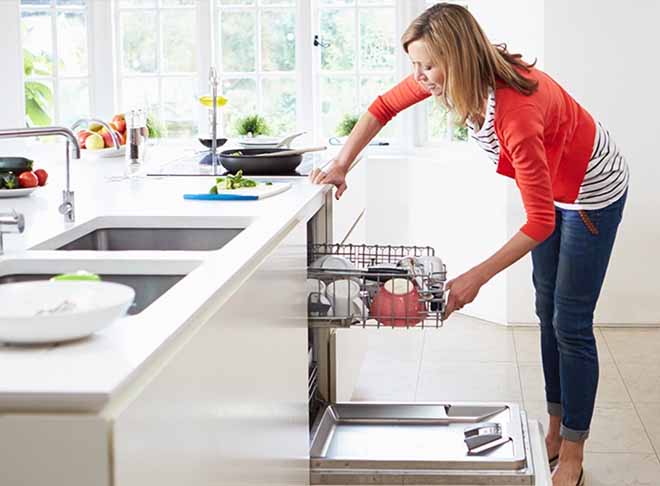 Sửa máy rửa bát Ariston tại nhà | Trung tâm EU