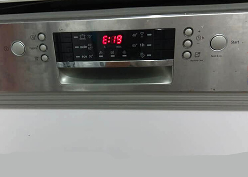 máy rửa bát bosch báo lỗi e19
