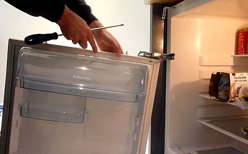 Sửa chữa tủ lạnh Electrolux tại nhà ở Đà Nẵng
